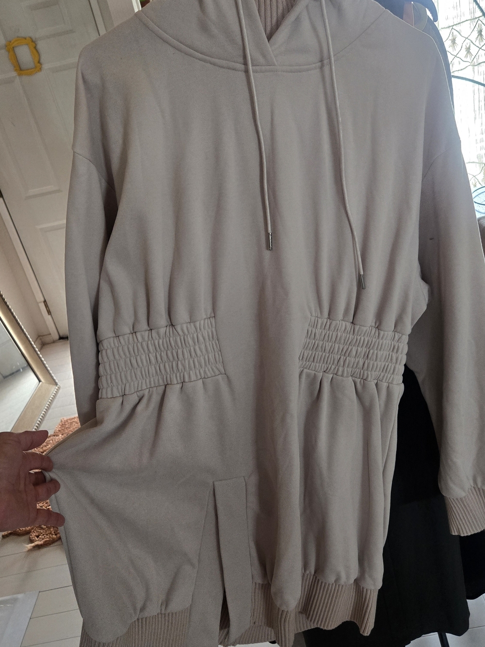 Light Beige Hoodie Tunic w/ Smocked Waist Slit At right Thigh Shop Akira XL